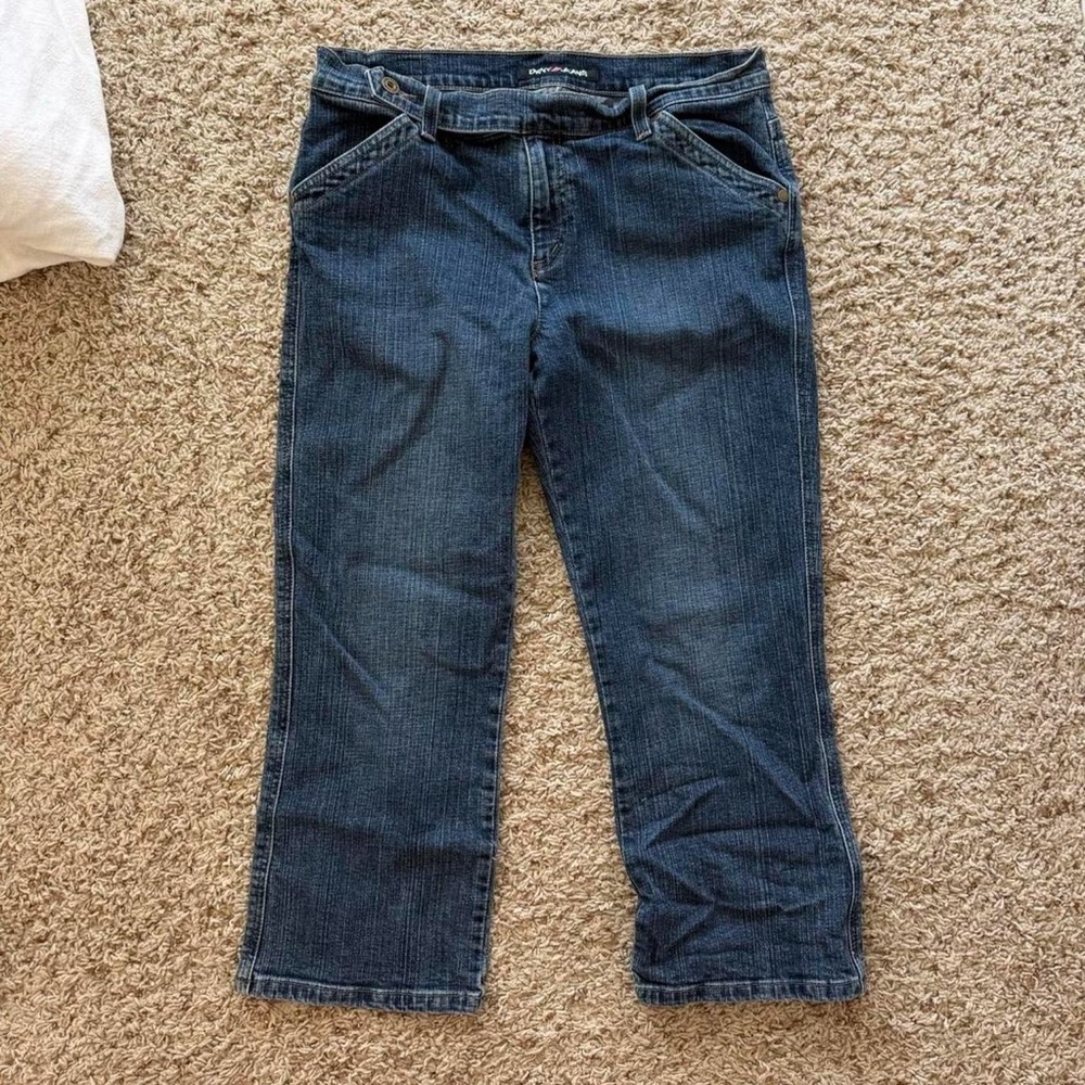 Dark Blue Women’s Capris